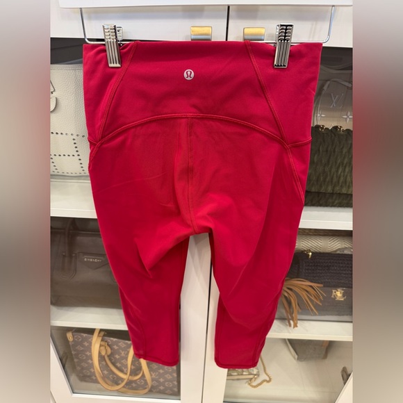 Lululemon Red Crop train times Leggings - Picture 11 of 12